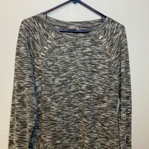 Daisy Fuentes Gray long sleeve